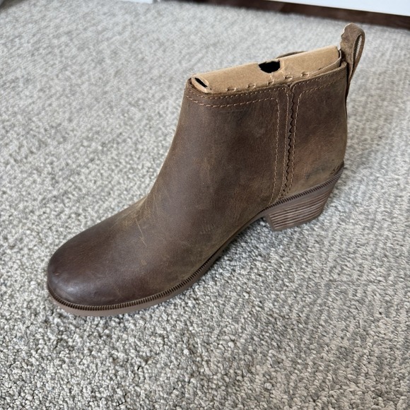 Teva Women's Anaya Chelsea Brown Leather Bootie **SINGLE RIGHT SHOE**  1103230 - Picture 1 of 5